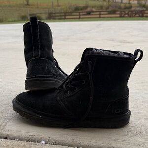 listing-status-banner